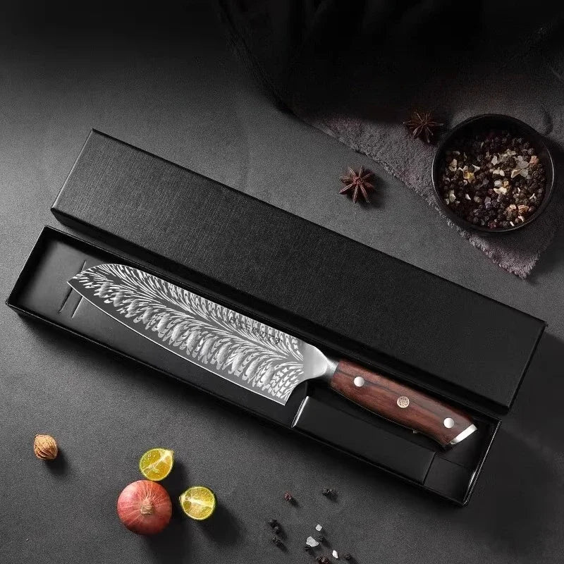 couteau de cuisine dans une boite