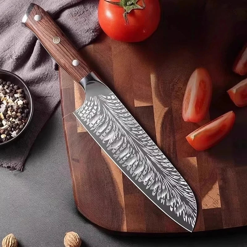 couteau de cuisine sur planche