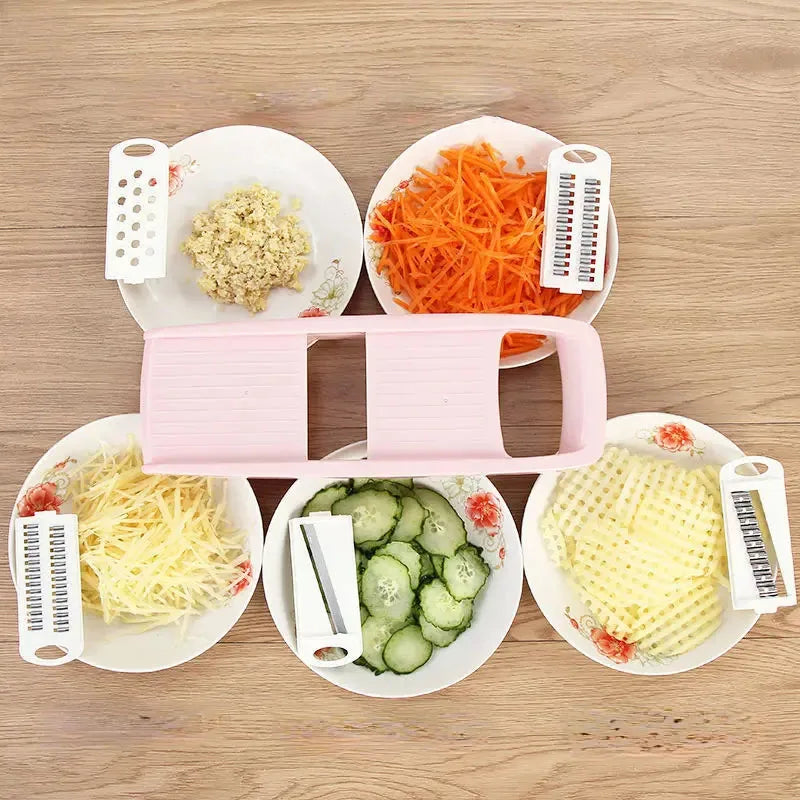 mandoline rose avec légumes