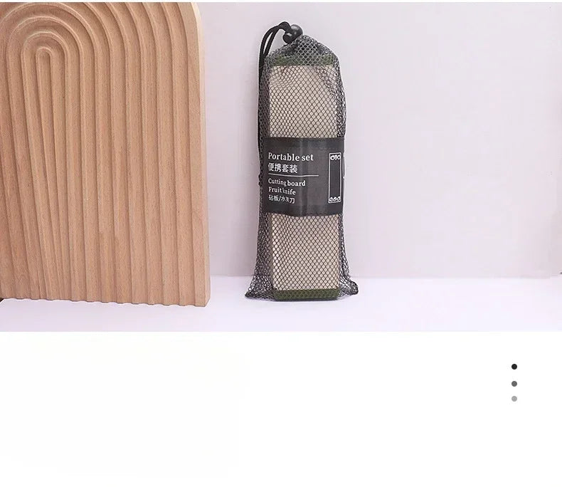 planche à découper pliable dans son sac